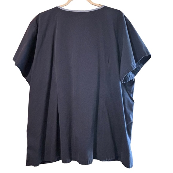 Butter Soft Scrub Top 4X EUC - Picture 2 of 3